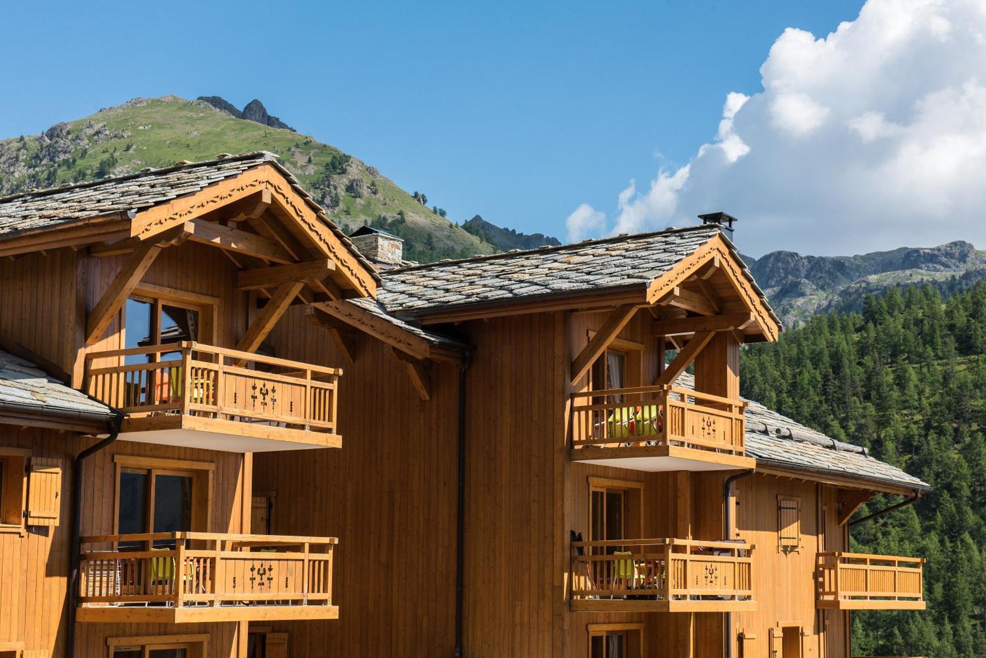 Cgh Residences & Spas Le Chalet Des Dolines モンジェネヴル エクステリア 写真