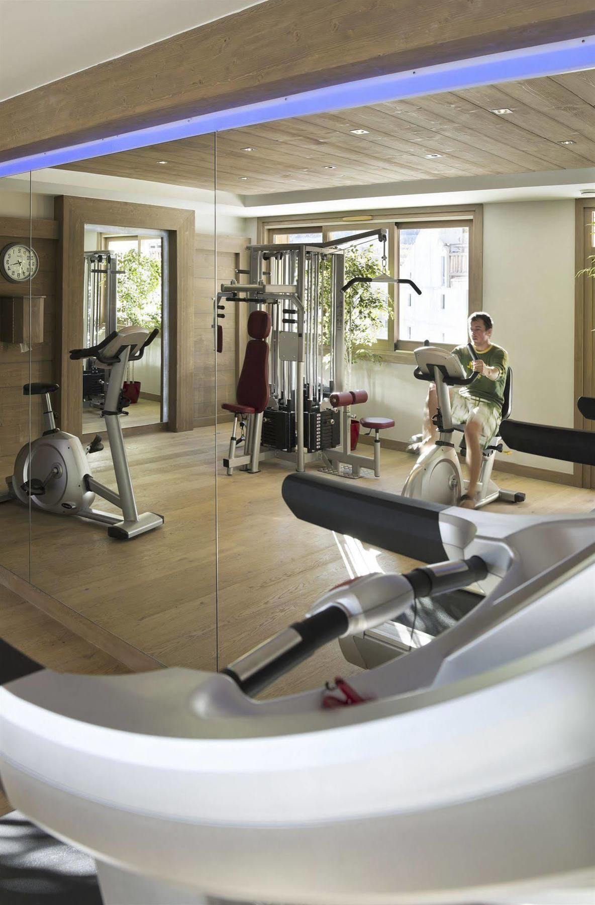 Cgh Residences & Spas Le Chalet Des Dolines モンジェネヴル エクステリア 写真