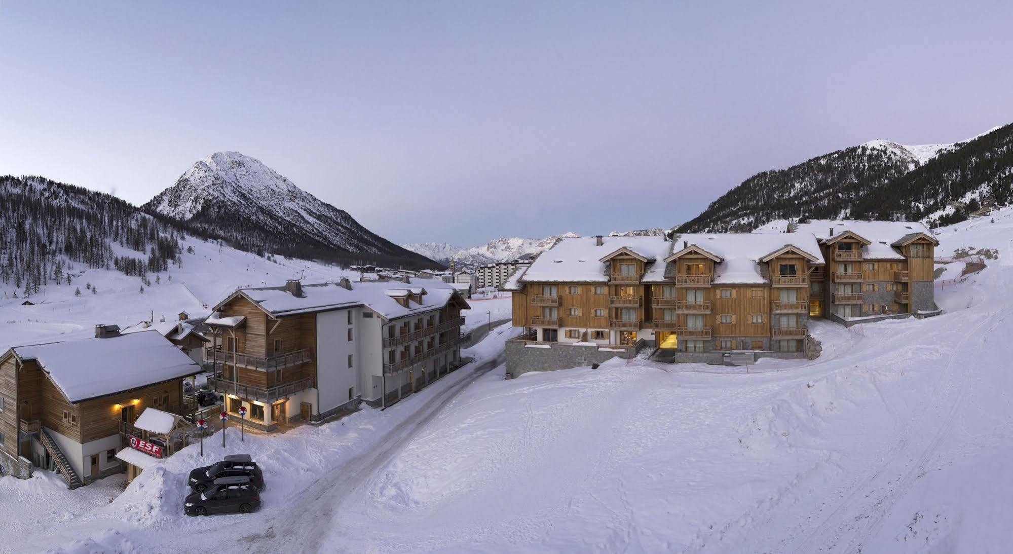 Cgh Residences & Spas Le Chalet Des Dolines モンジェネヴル エクステリア 写真