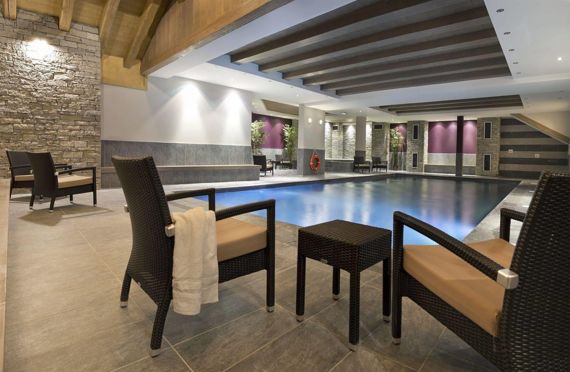 Cgh Residences & Spas Le Chalet Des Dolines モンジェネヴル エクステリア 写真